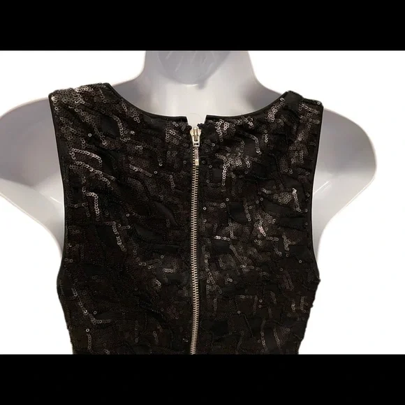 Forever 21 sequins‎ top - Picture 8 of 10